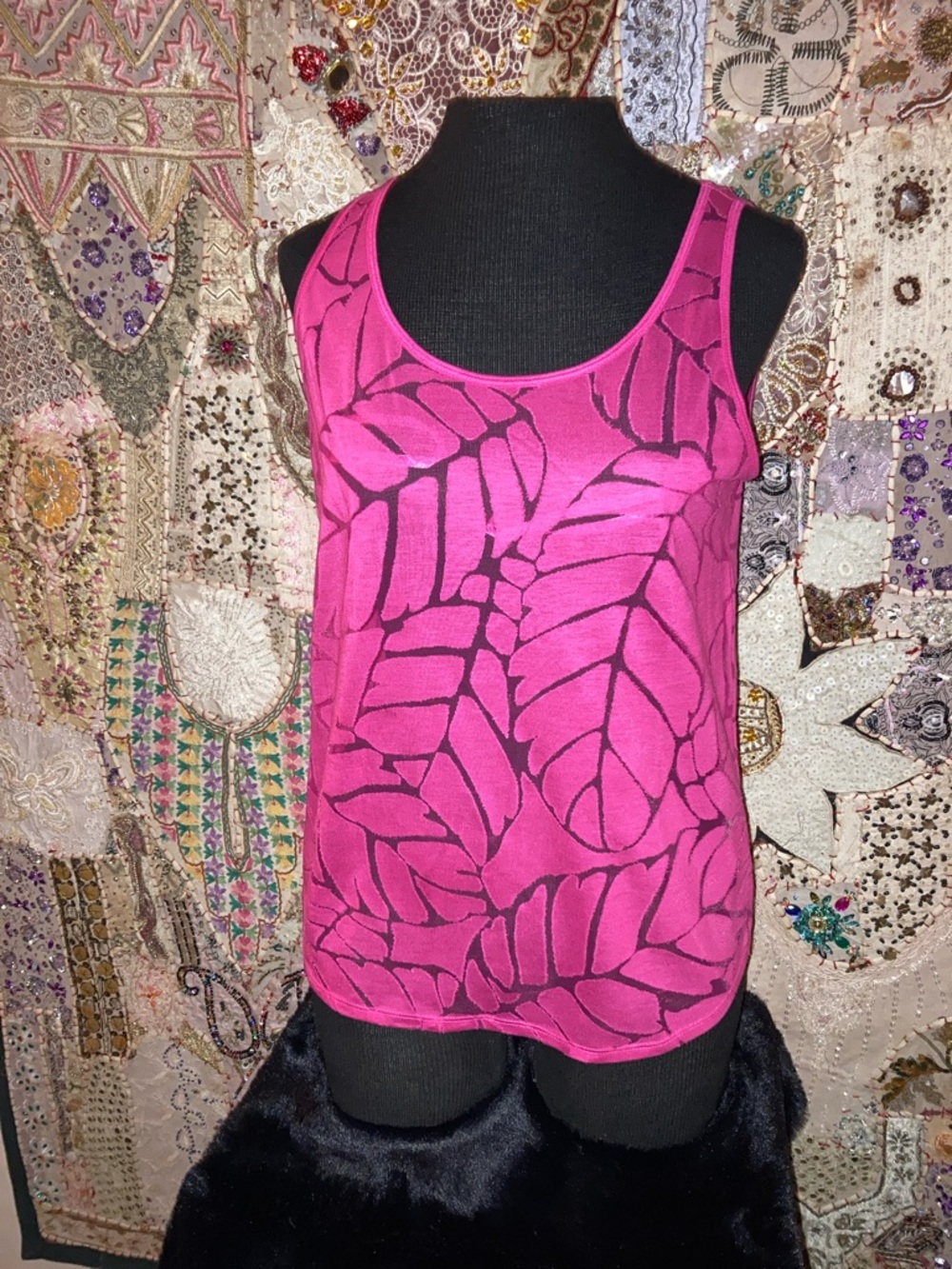 Apt. 9 Hot Pink Leaf-Print Sleeveless Tank